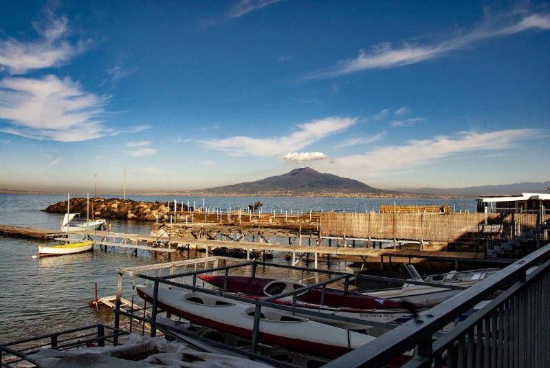 Marisabella Luxury Home ヴィーコ・エクエンセ エクステリア 写真