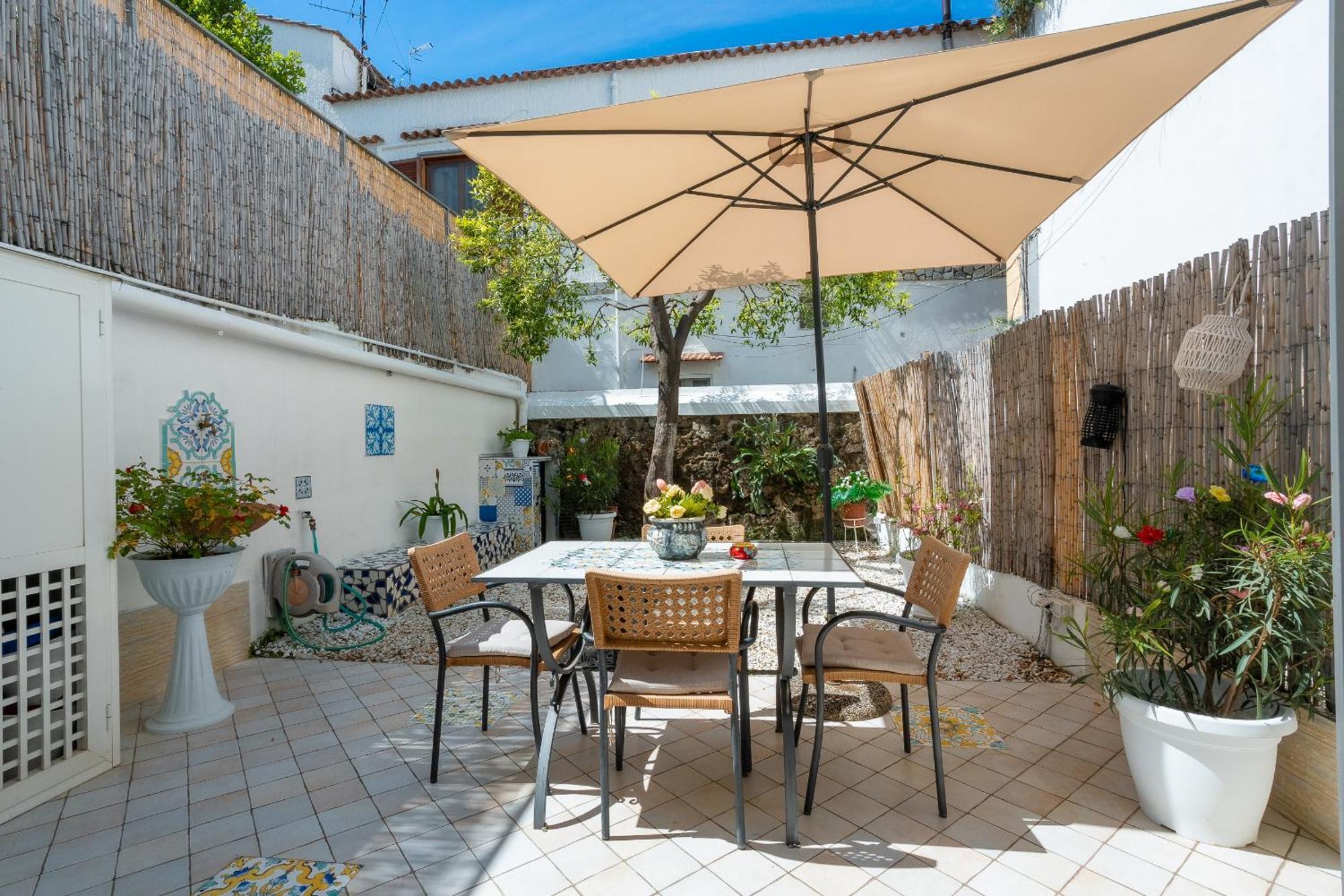 Marisabella Luxury Home ヴィーコ・エクエンセ エクステリア 写真